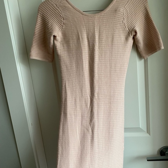 GUESS sweater dress - excellent condition - Picture 1 of 3